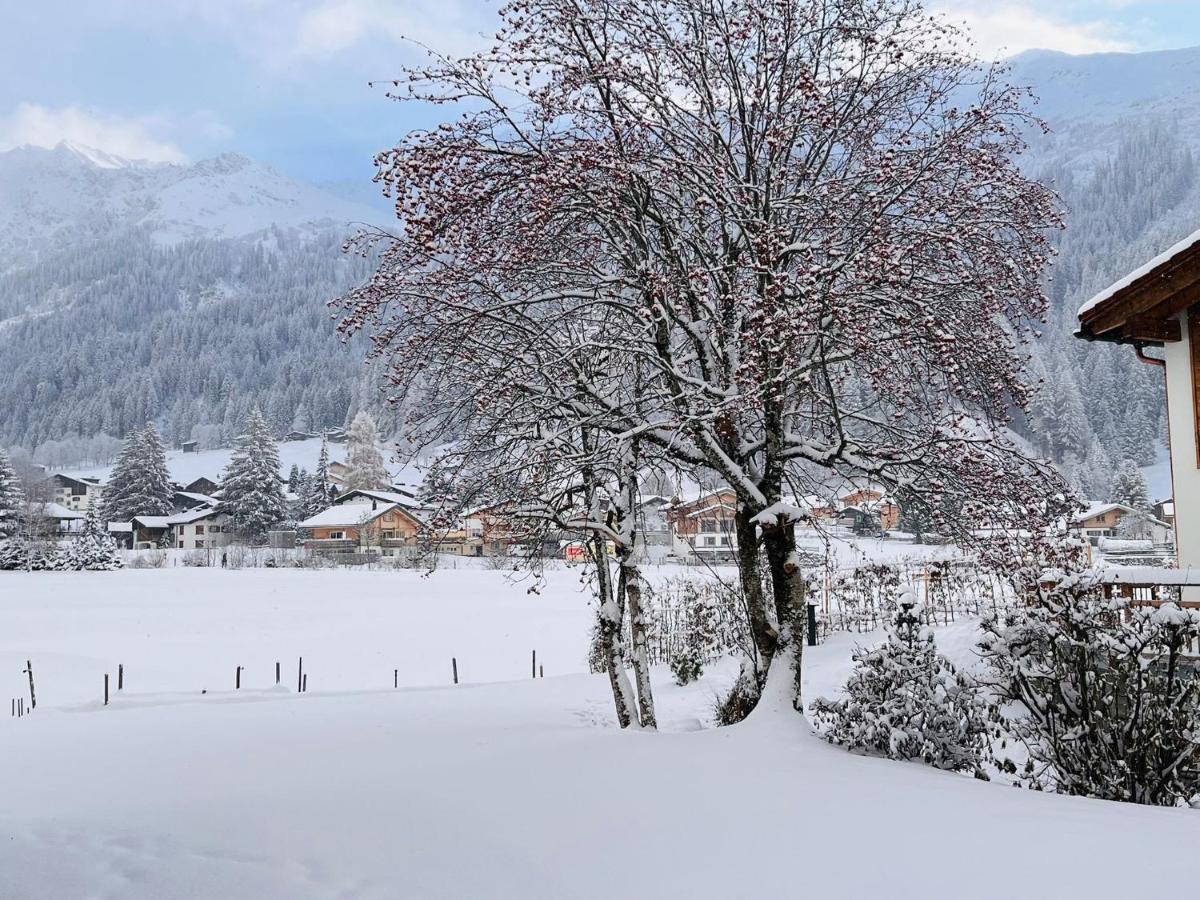 Gemuetliches Appartement Fuer Erholung Und Sport Klosters Eksteriør bilde